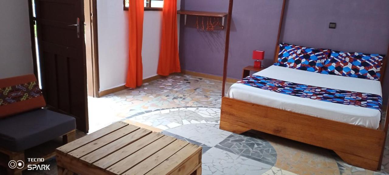 Akwa Guesthouse Cotonou Buitenkant foto